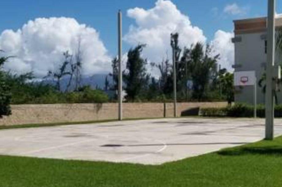 Ocean Point Hotel Loiza Exterior photo